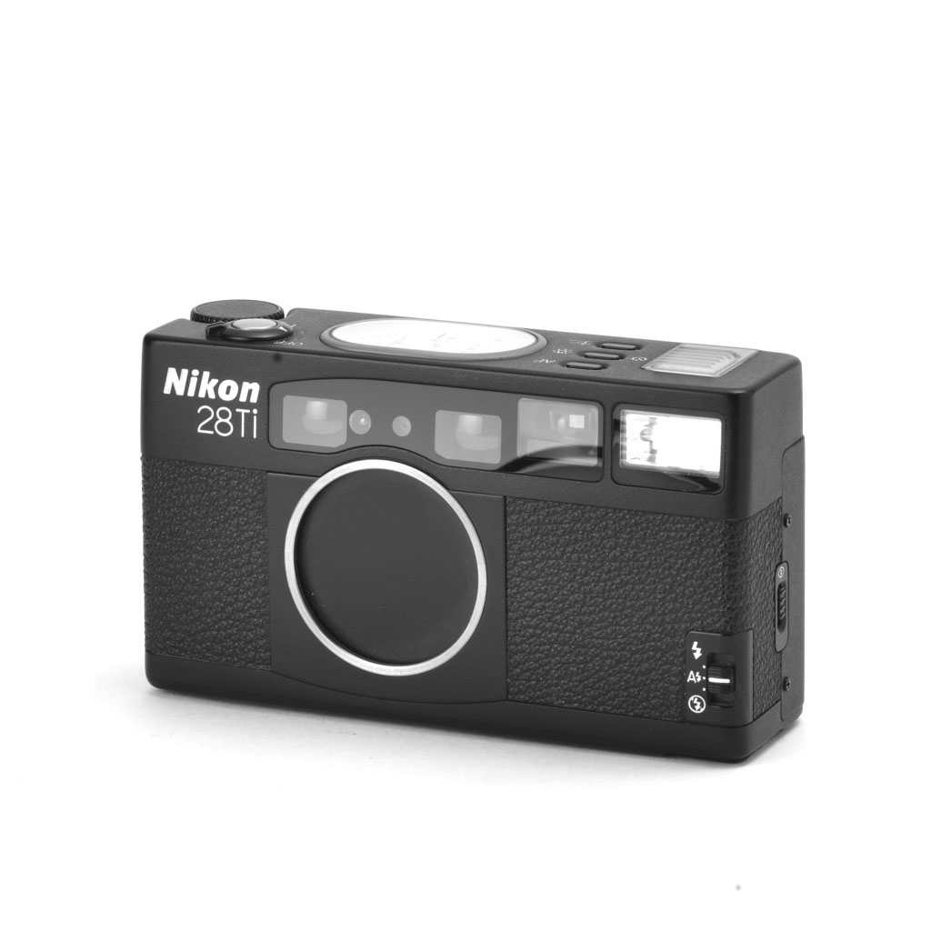 Nikon 28Ti 